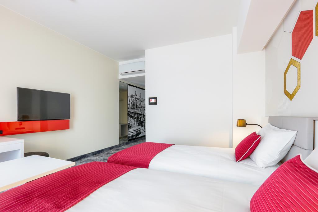 Hotel Ibis Styles Nowy Sącz Exterior foto