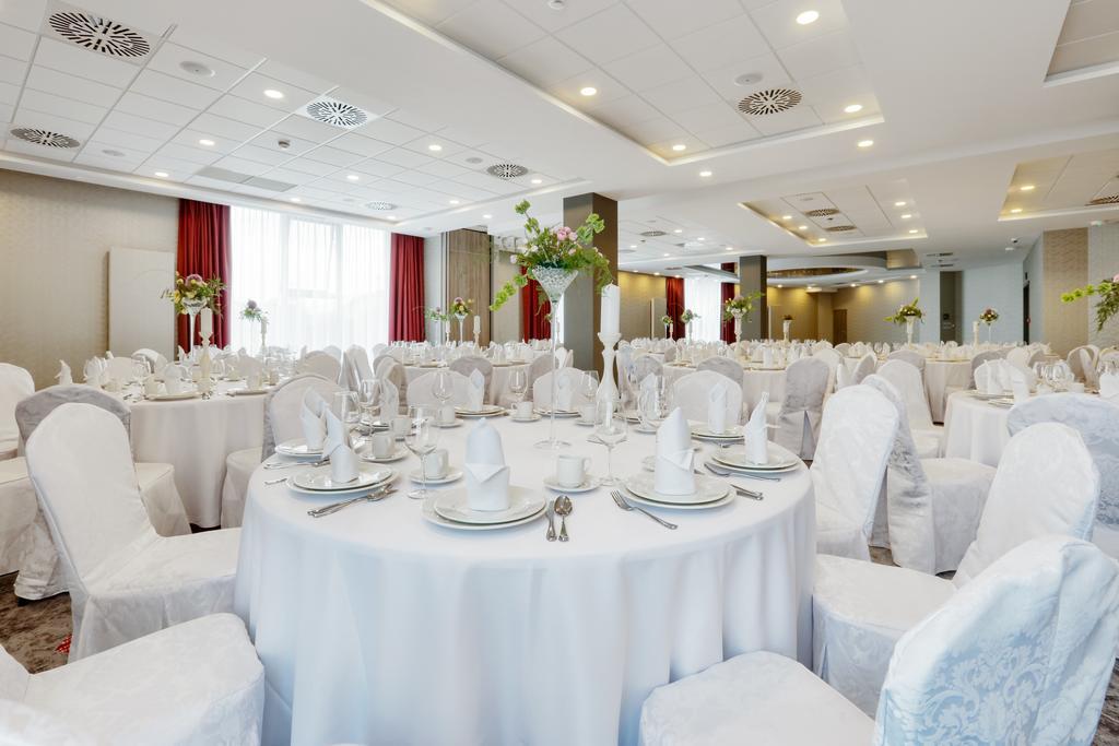 Hotel Ibis Styles Nowy Sącz Exterior foto
